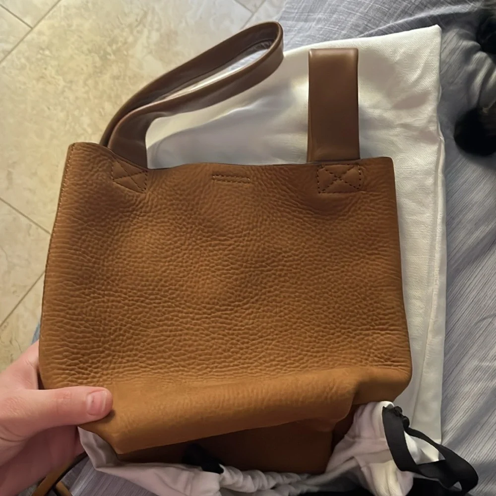 Theory leather handbag - Picture 8 of 9